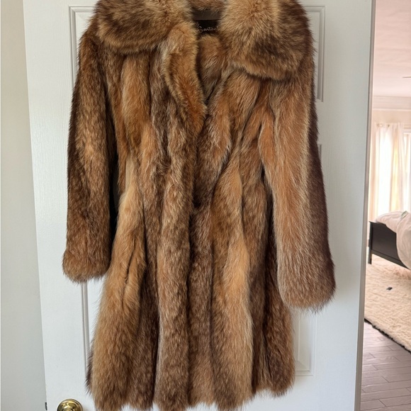 Genuine Red Fox fur knee length Gartenhaus Furs - Picture 4 of 7